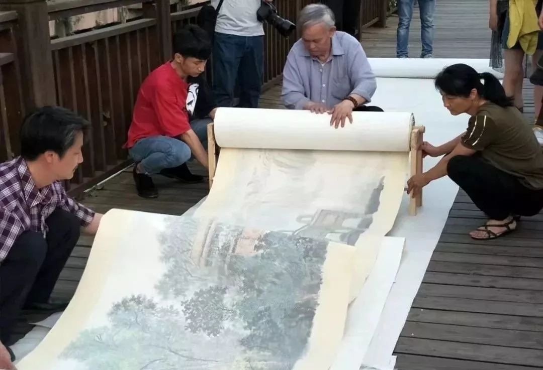 这幅138米的纸织画,永春老人1000万都不愿