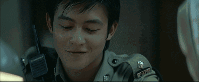 在《无间道2》里,他饰演的卧底,即使在黄秋生,刘嘉玲,吴镇宇等影帝