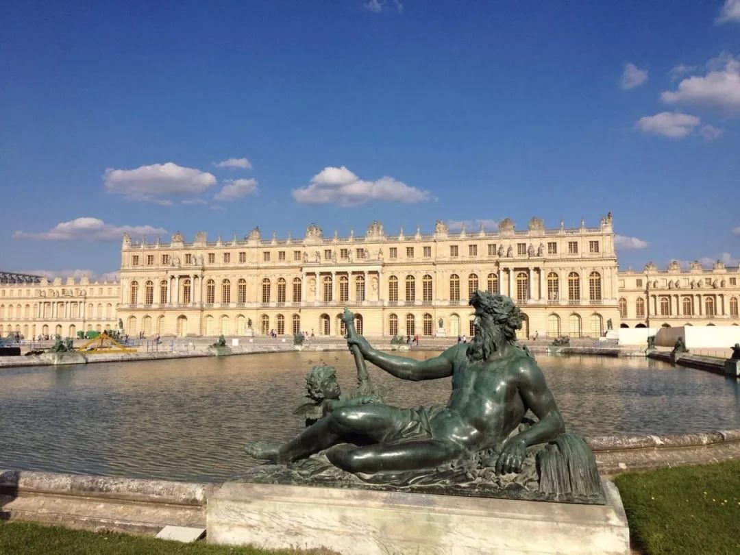 法国凡尔赛宫“九大行星下凡来”：18个主厅【5】战争厅、镜厅、和平厅、牛眼厅、国王寝宫【高清大图】 - 知乎