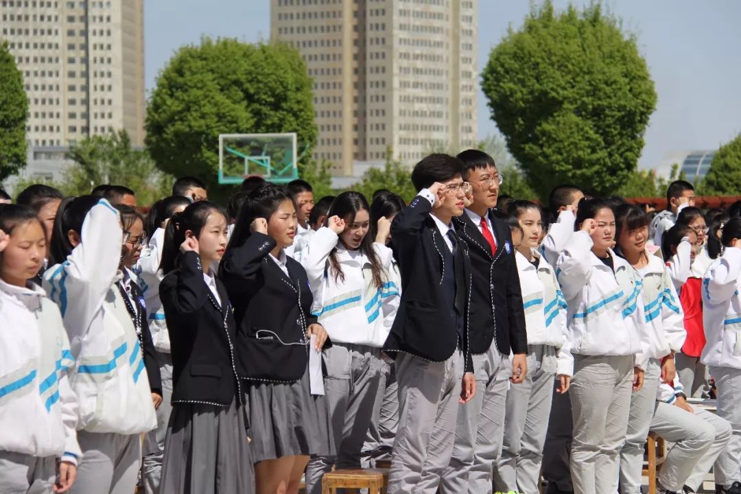 十八而志,筑梦前行丨博乐市高级中学举行学生十八岁成人礼