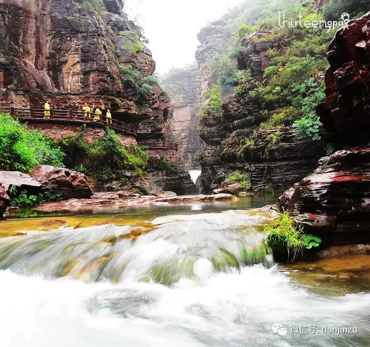 雨盛,溪涧水涨,还能感受到"飞湍瀑流争喧貀,砯崖转石万壑雷"的豪情