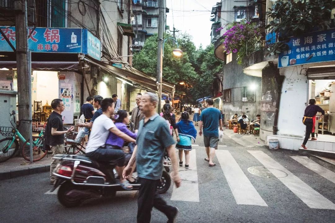 普集街有多少人口_云浮市镇安有多少人口(2)