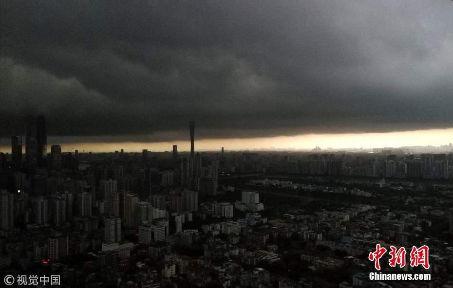 广东千次暴雨预警