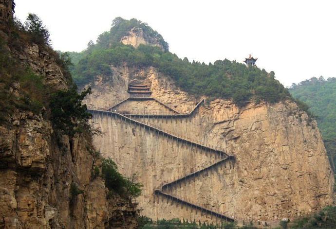 在山西仅绵山就有这么一座深藏不起眼的寺庙——正果寺.