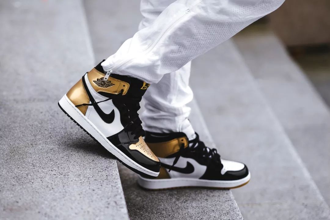 air jordan   gold toe(金脚趾)