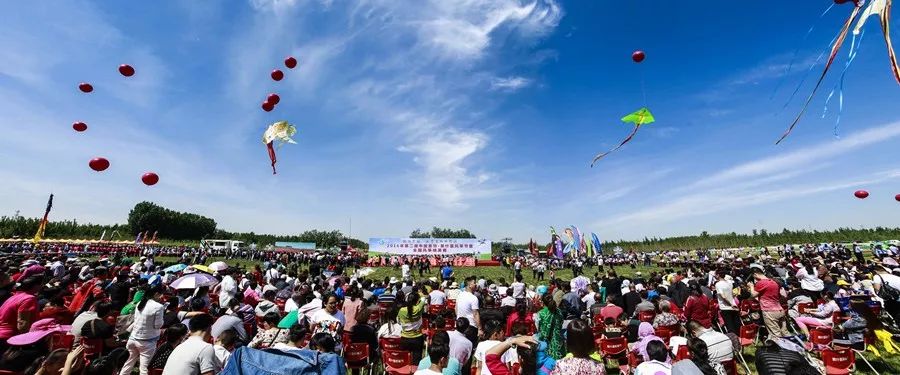 中国廊坊·第什里风筝节至今已成功举办三届,第四届风筝节以"什里芳华