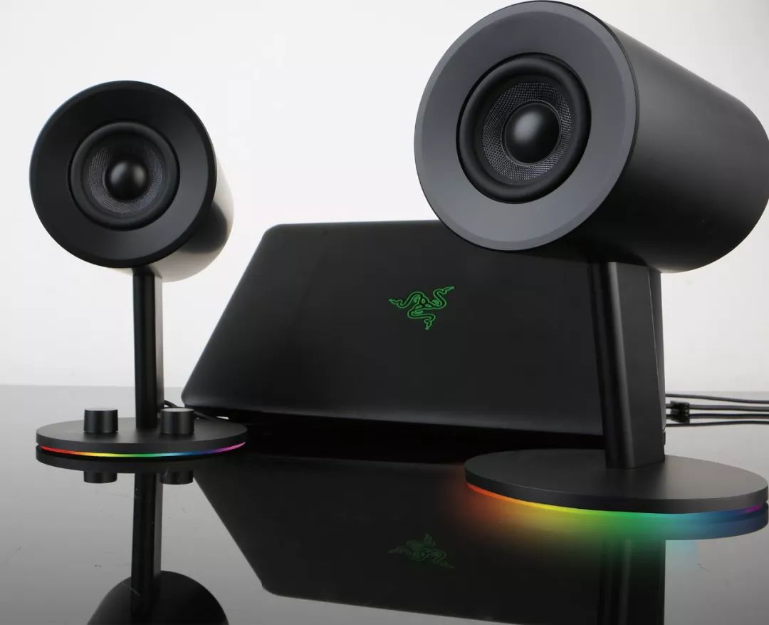 razer天狼星幻彩版音箱产品参数