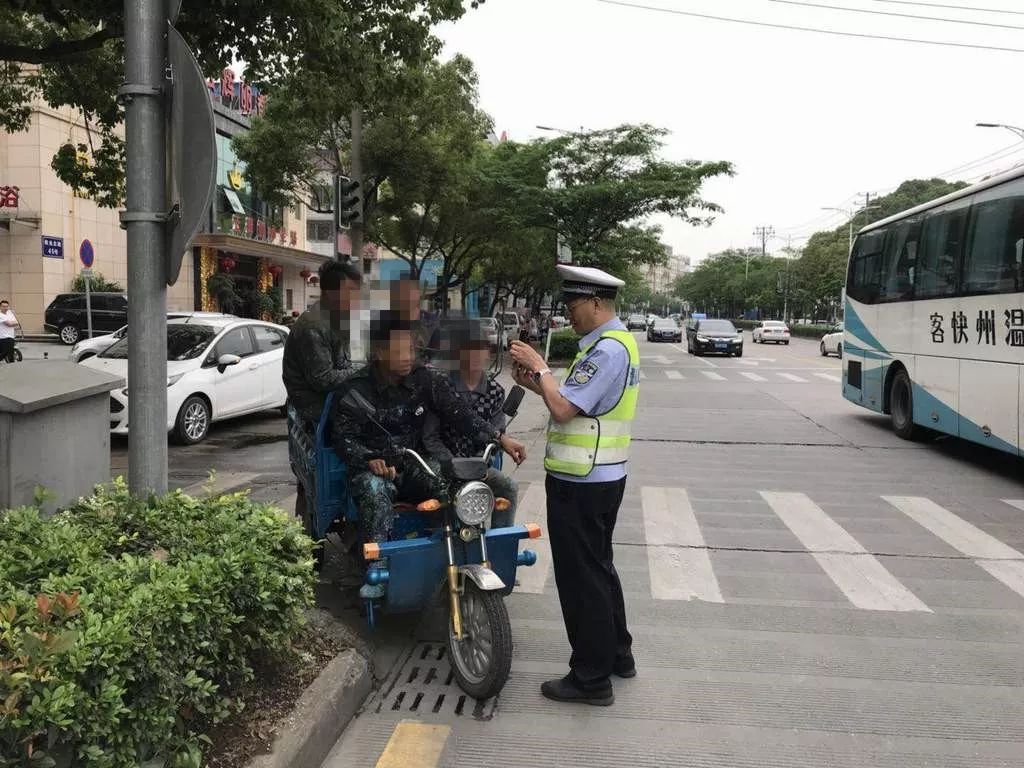 瑞安流出人口_瑞安·雷诺兹