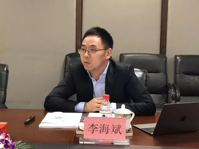 泛华体育董事ceo李海斌,董事山劲松发言 通过优势整合,泛华体育已