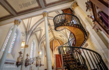 拉瑞多教堂楼梯的神迹
