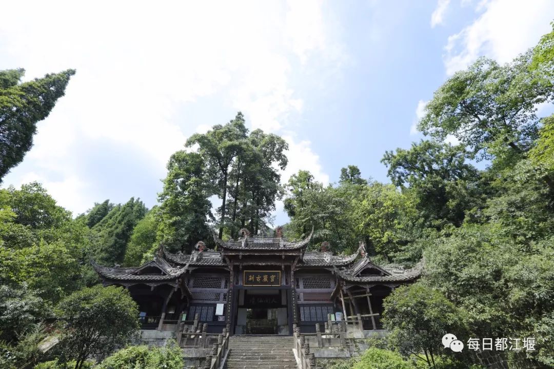 灵岩寺