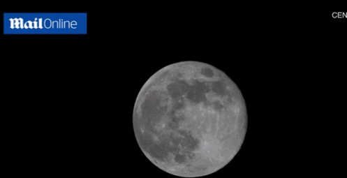 围观俄罗斯宇航员抓拍罕见惊人落月景象