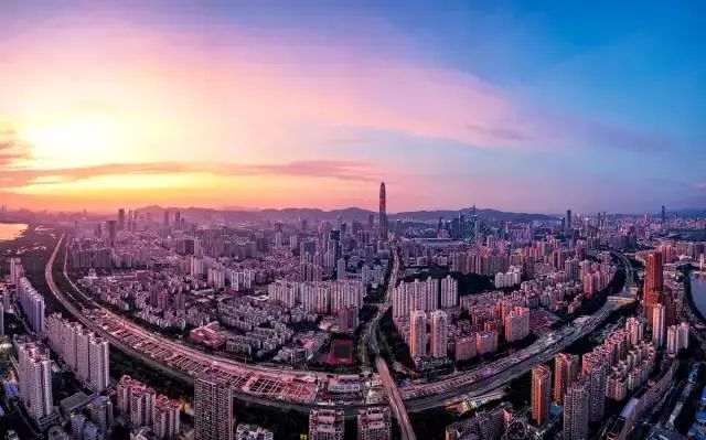 大家来看!深圳第一高楼541米观光层是什么样的