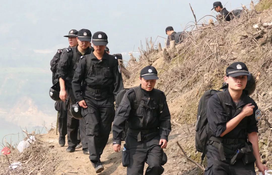 汶川地震10年丨浙江特警援川突击队总指挥首次披露汶川救灾细节:千里