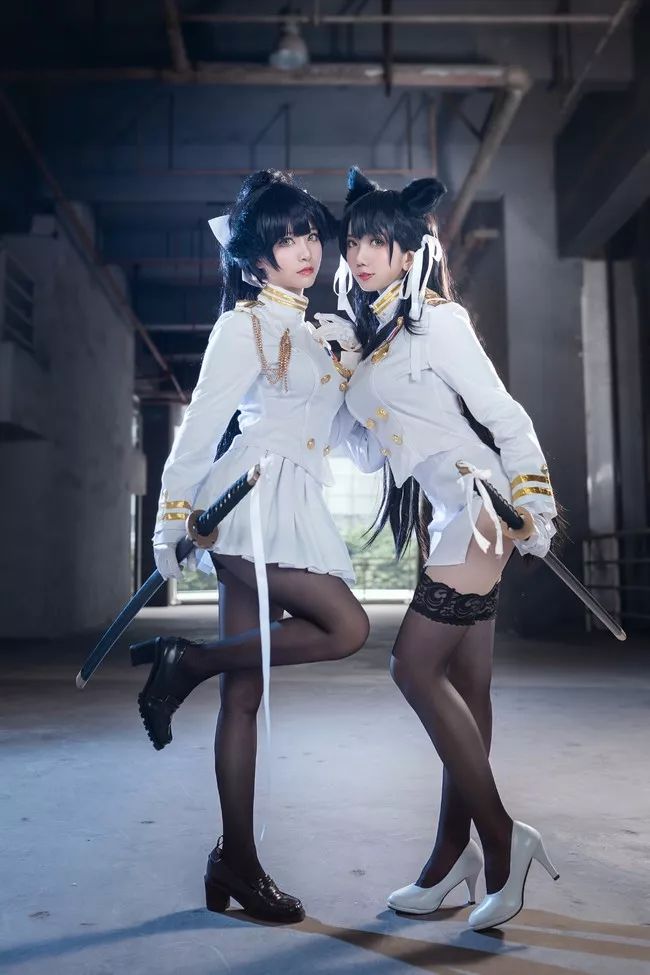 关键词:碧蓝航线 cosplay 高雄 爱宕 小姐姐 黑丝  喜欢的朋友,请