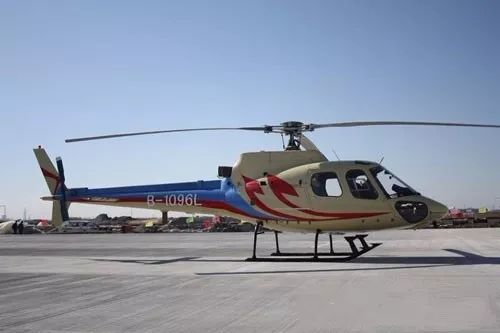 ac301a是2吨级轻型单发涡轴民用直升机,是直11直升机基本民用平台