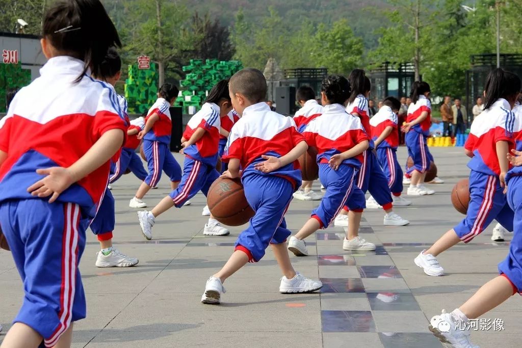 幼儿军人口号_军人动漫图片