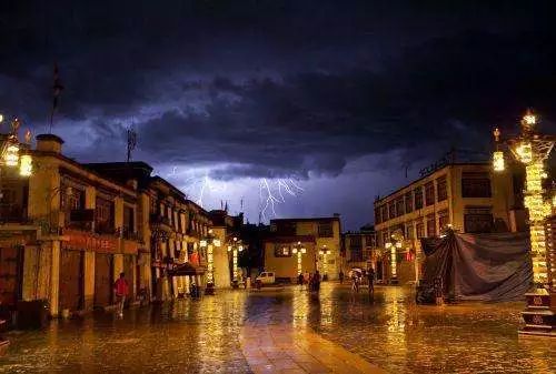 【涨姿势】原来这才是拉萨多夜雨的真正原因