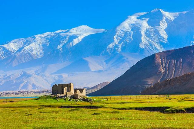 南疆VS北疆:你更偏爱哪一个地方?