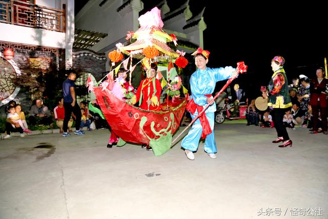 湖北宜都:乡村,户外体验基地建水中升降舞台,喜了民间文艺家