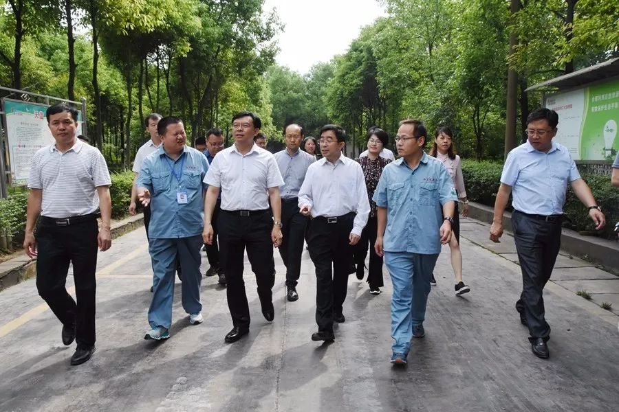 陈少荣会见北京国际城市发展研究院院长连明玉一行