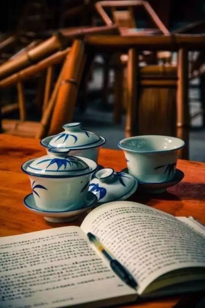 生活如茶,人生如书,知己如我