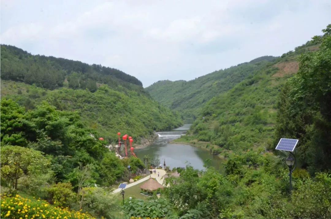 云水湾民宿旅游度假区遵义·虾子镇云水湾民宿旅游度假区项目,对促进