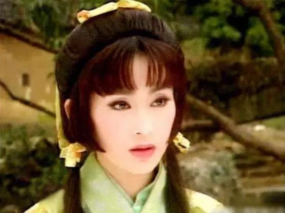 03 1980年电视剧《西施》,冯宝宝也算是当时的专业户.