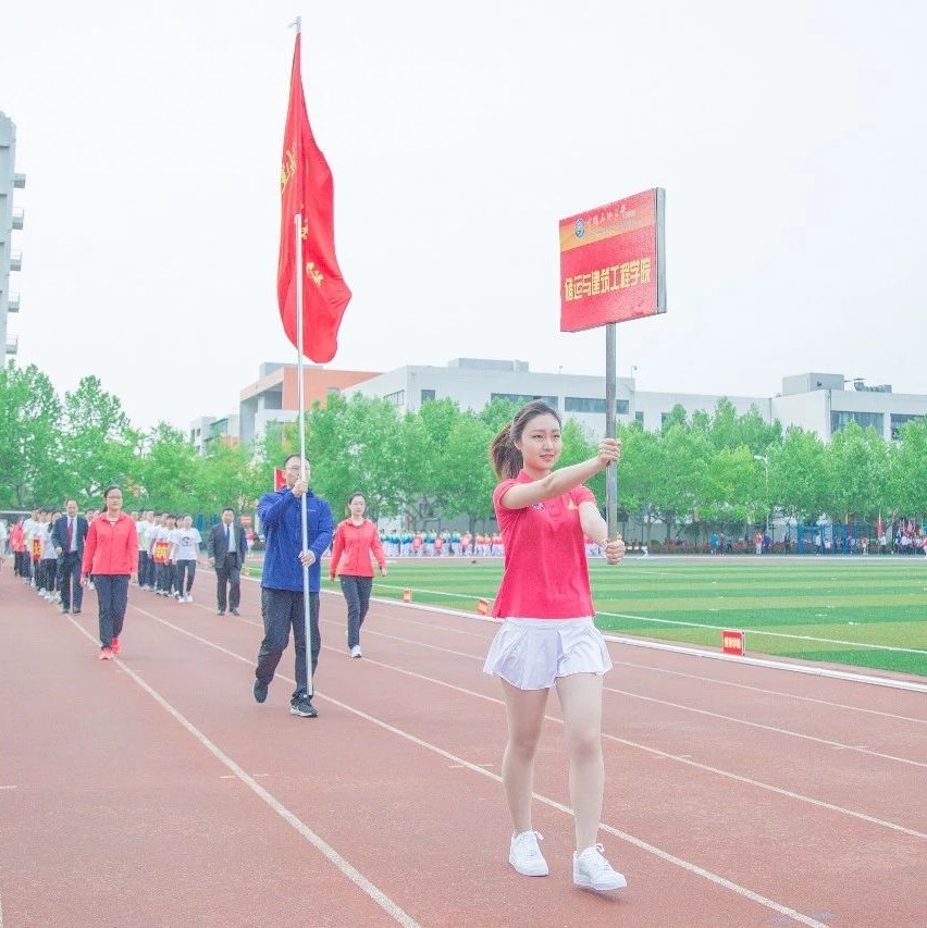 最美举牌女神|让我们一览运动会方队女神风采