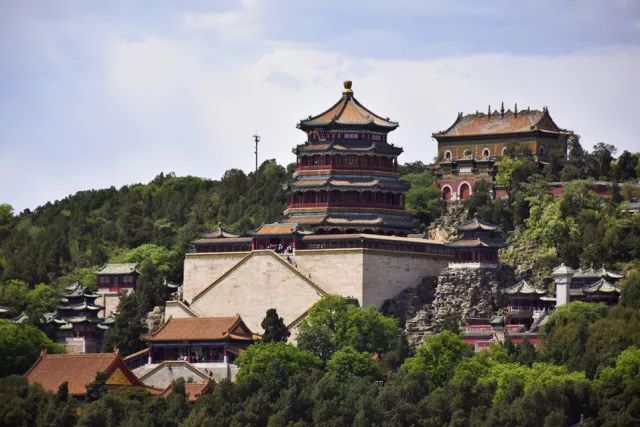 中国旅游日|志愿者,海淀景区"最"靓丽的风景