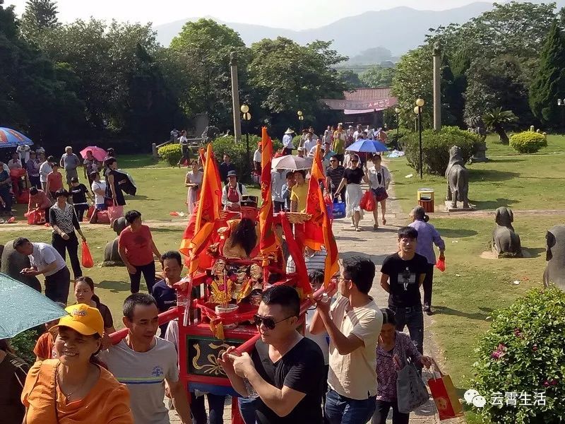 今天是林太师公诞辰云霄这里人山人海