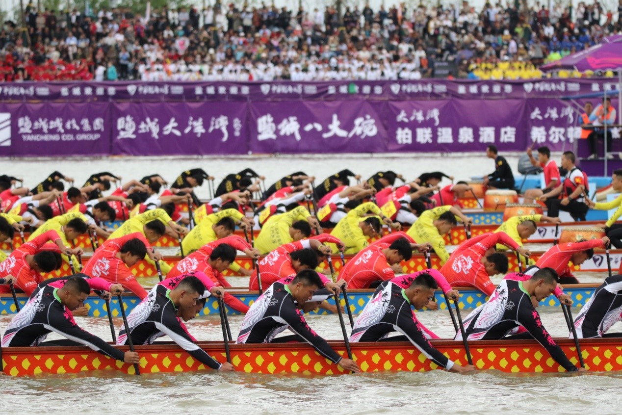 百米冠战上演 龙舟大赛江苏盐城站首日起航