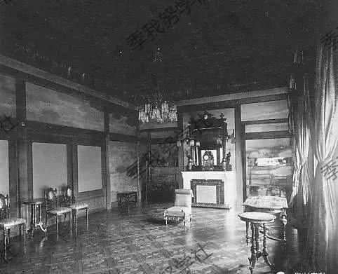4,19世纪末期,日本东京,日本皇居的内部.来源于ww2dbase网站.