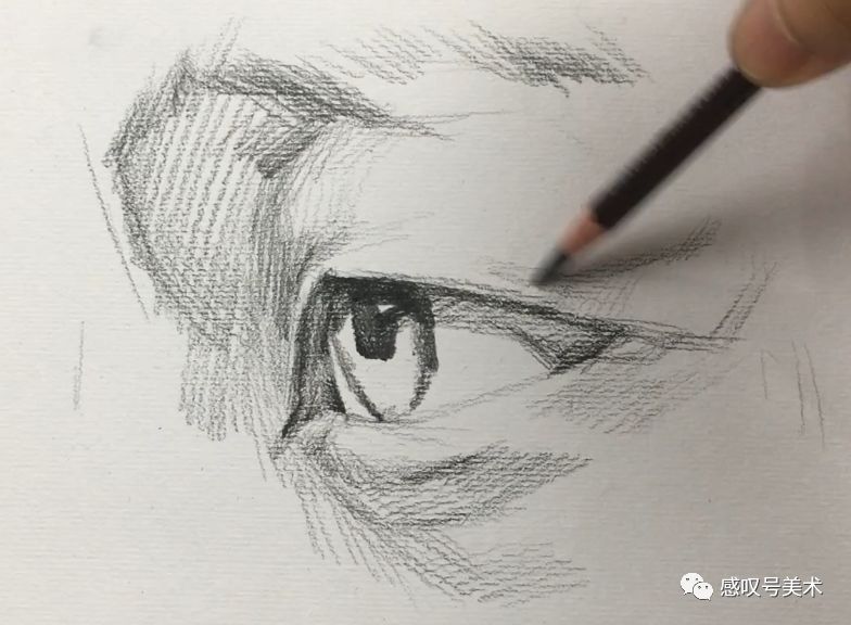 素描头像五官眼睛的绘画|从大的结构到体块的分析