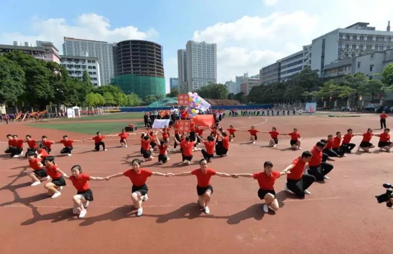 小视频 眼科人的运动会也这么好玩