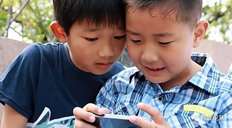 为什么孩子会沉迷于手机游戏？因为你还不了解孩子的学习机制