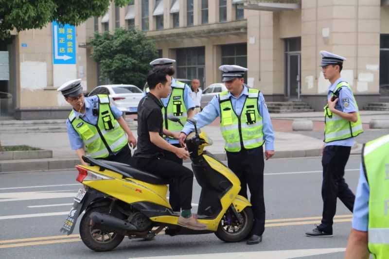 "禁摩"未完,又来"禁"电动车?明年4月正式实施!