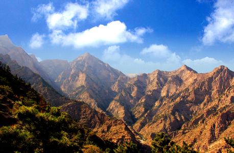 作为宁夏第一高峰,在中国地理上具有重要地理意义的贺兰山,从没有人