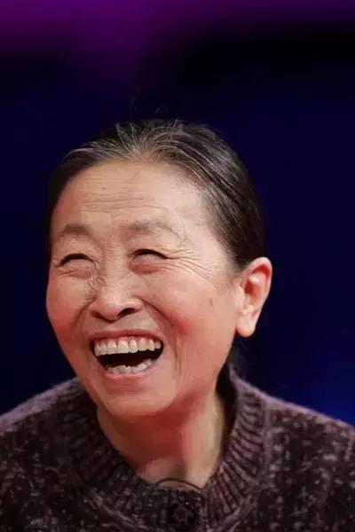 "老戏骨"张少华:中国"最贵"女演员,82岁仍住40平米小房