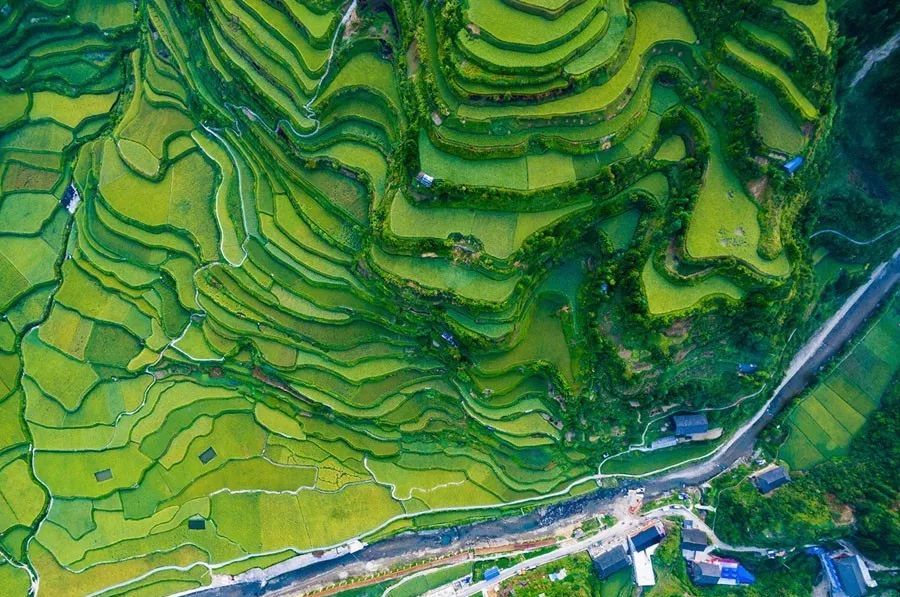 外媒评选出的最佳航拍中国照片