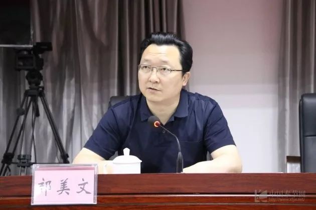 奉节召开脱贫摘帽双月督战会 激励先进 鞭策后进