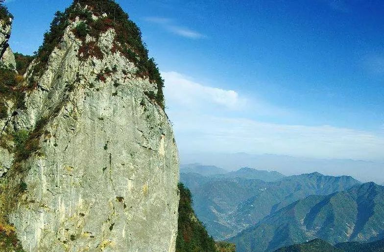 景点 龙栖山 天阶山国家森林公园 ▽ 将乐竹荪 ▽ 南靖,古称兰水县 是