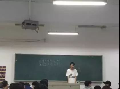 团建月 计算机与必一运动官网信息工程学院活动总结报告请查收！(图3)