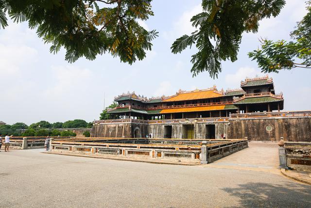越南也有个皇城 完全模仿北京故宫