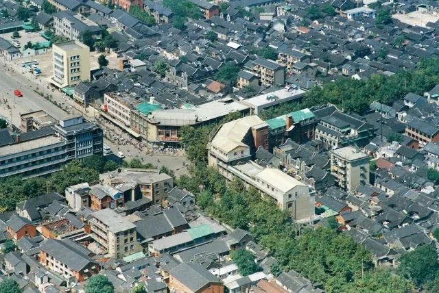 镇江市有多少人口_省会城市扩容,这7个地级市或将撤市设区,有你的家乡吗(3)