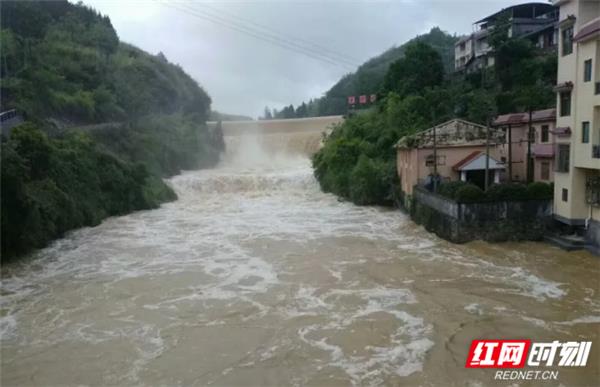 靛房镇人口_龙山县靛房镇风景区