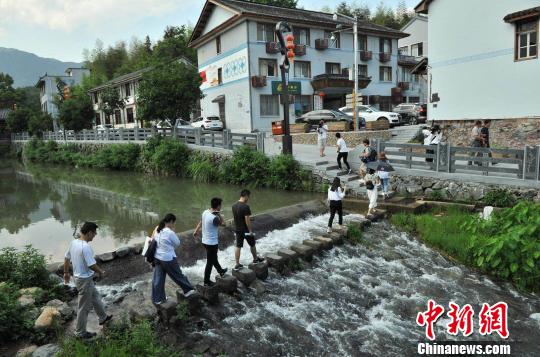 浙江省温州市泰顺县竹里畲族乡竹里村景观 胡徐峰 摄