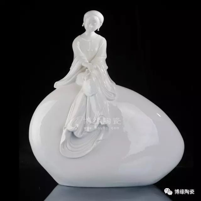 美了德化白瓷仕女系列作品鉴赏