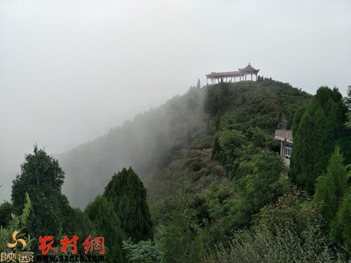 富平县奇山美景—金粟山