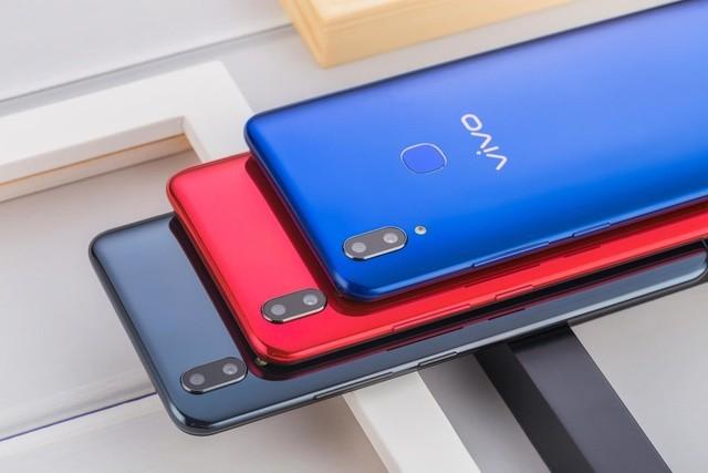 vivo z1真机图赏:性价比无敌!首款vivo互联网手机强势